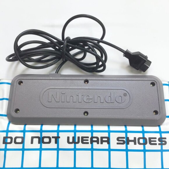 Nintendo NES Power Pad & Dance Aerobics Floor Mat Game Cartridge Vintage 1988 - Picture 8 of 16